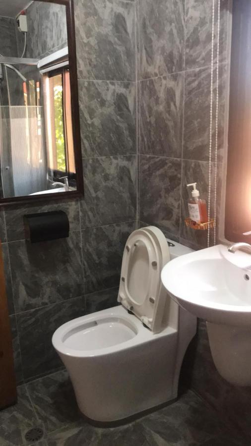 Portofino Homestay Malitbog Екстер'єр фото
